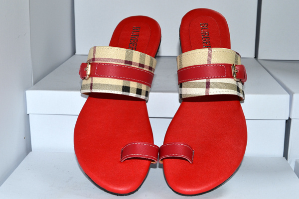 2017 Burbry slippers woman 35-42-041